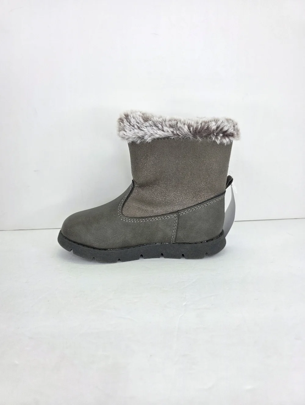 NWT Girls Oshkosh B'gosh Gray Faux Fur Lined Winter Boots Toddler's Size 9M